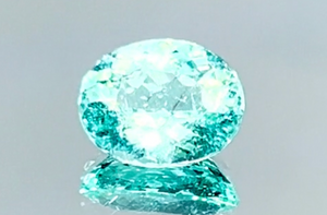 2.40ct Neon Paraiba Turmalin Ring mit D Flawless Diamanten, eingefasst in 18 Karat Weissgold