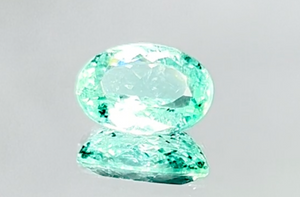 2.40ct Neon Paraiba Turmalin Ring mit D Flawless Diamanten, eingefasst in 18 Karat Weissgold