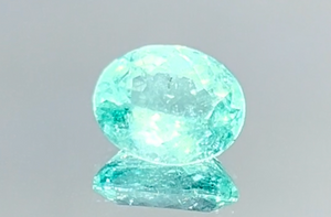 2.40ct Neon Paraiba Turmalin Ring mit D Flawless Diamanten, eingefasst in 18 Karat Weissgold
