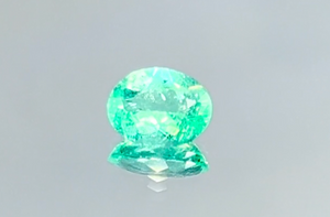 1.00ct Neon Paraiba Turmalin Ring mit D Flawless Diamanten, eingefasst in 18 Karat Weissgold