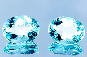 3.70ct Neon Paraiba Turmalin Ohrringe mit D Flawless Diamanten, eingefasst in 18 Karat Gelbgold