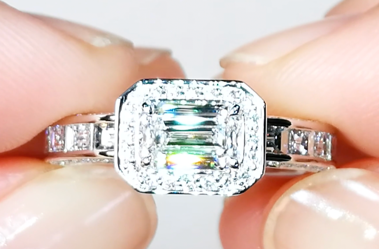 1.01ct D Flawless Golkonda Diamant Ring mit D Flawless Diamanten, eingefasst in 18 Karat Weissgold