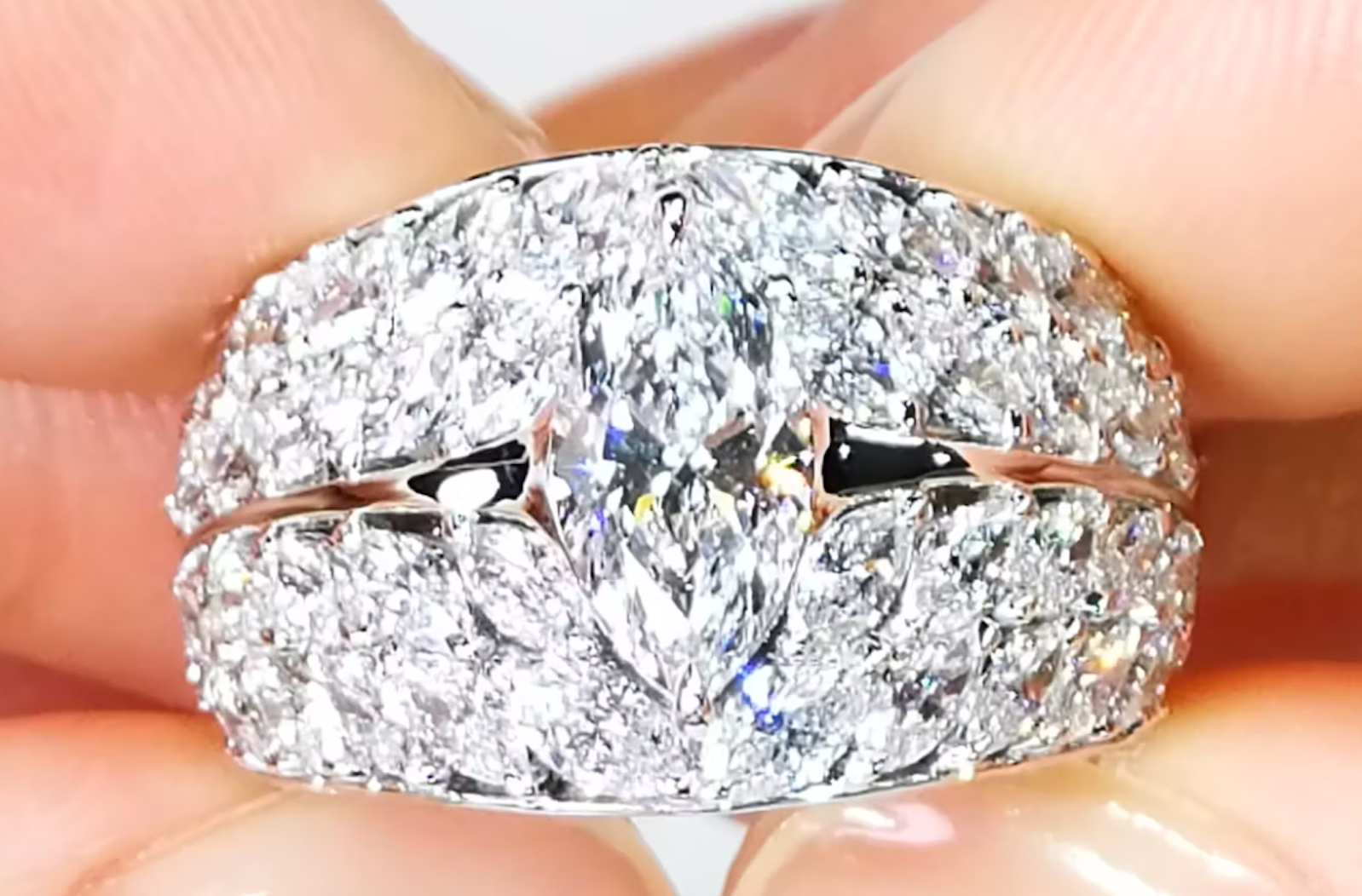 1.02ct D Flawless Golkonda Diamant Ring mit D Flawless Diamanten, eingefasst in 18 Karat Weissgold