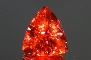 11.92ct Sweet Home Colorado Rhodochrosit Halskette mit D Flawless Diamanten, eingefasst in 18 Karat Weissgold