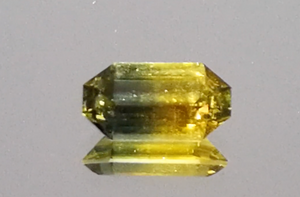 1.94ct nicht erhitzter zweifarbiger Saphir Ring mit D Flawless Diamanten, eingefasst in 18 Karat Gelbgold