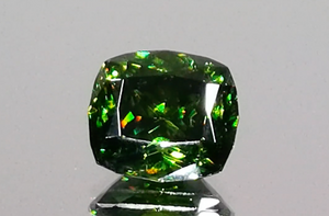 4.00ct Neon Chrom Sphalerit Ring mit D Flawless Diamanten, eingefasst in 18 Karat Gelbgold
