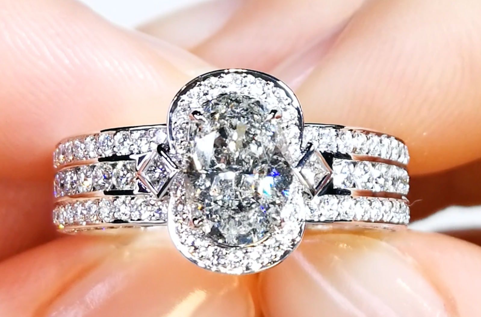 1.51ct Salt and Pepper Argyle Diamant Ring mit D Flawless Diamanten, eingefasst in 18 Karat Weissgold