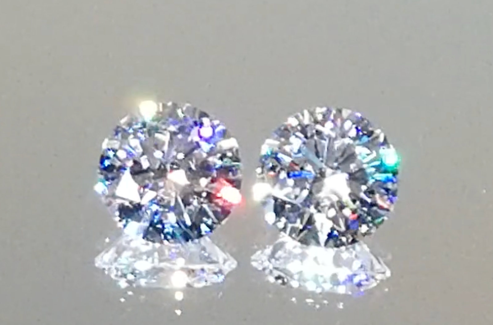 4.03ct D Flawless Golkonda Diamant Ohrringe mit D Flawless Diamanten, eingefasst in 18 Karat Weissgold