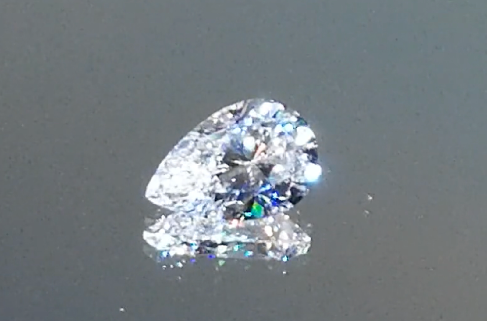 3.01ct D Flawless Golkonda Diamant Ring mit D Flawless Diamanten, eingefasst in 18 Karat Gelbgold