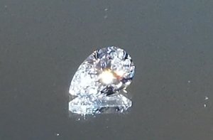 2.01ct D Flawless Golkonda Diamant Halskette mit D Flawless Diamanten, eingefasst in 18 Karat Gelbgold