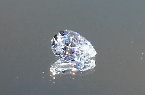 1.09ct D Flawless Golkonda Diamant Halskette mit D Flawless Diamanten, eingefasst in 18 Karat Gelbgold