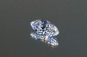 1.05ct D Flawless Golkonda Diamant Halskette mit D Flawless Diamanten, eingefasst in 18 Karat Gelbgold
