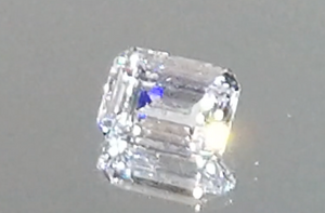 2.09ct D Flawless Golkonda Diamant Halskette mit D Flawless Diamanten, eingefasst in 18 Karat Gelbgold