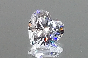 2.01ct D Flawless Golkonda Diamant Ring mit D Flawless Diamanten, eingefasst in 18 Karat Gelbgold
