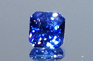3.05ct nicht erhitzter kornblumenblauer Ceylon Saphir Ring mit D Flawless Diamanten, eingefasst in 18 Karat Weissgold