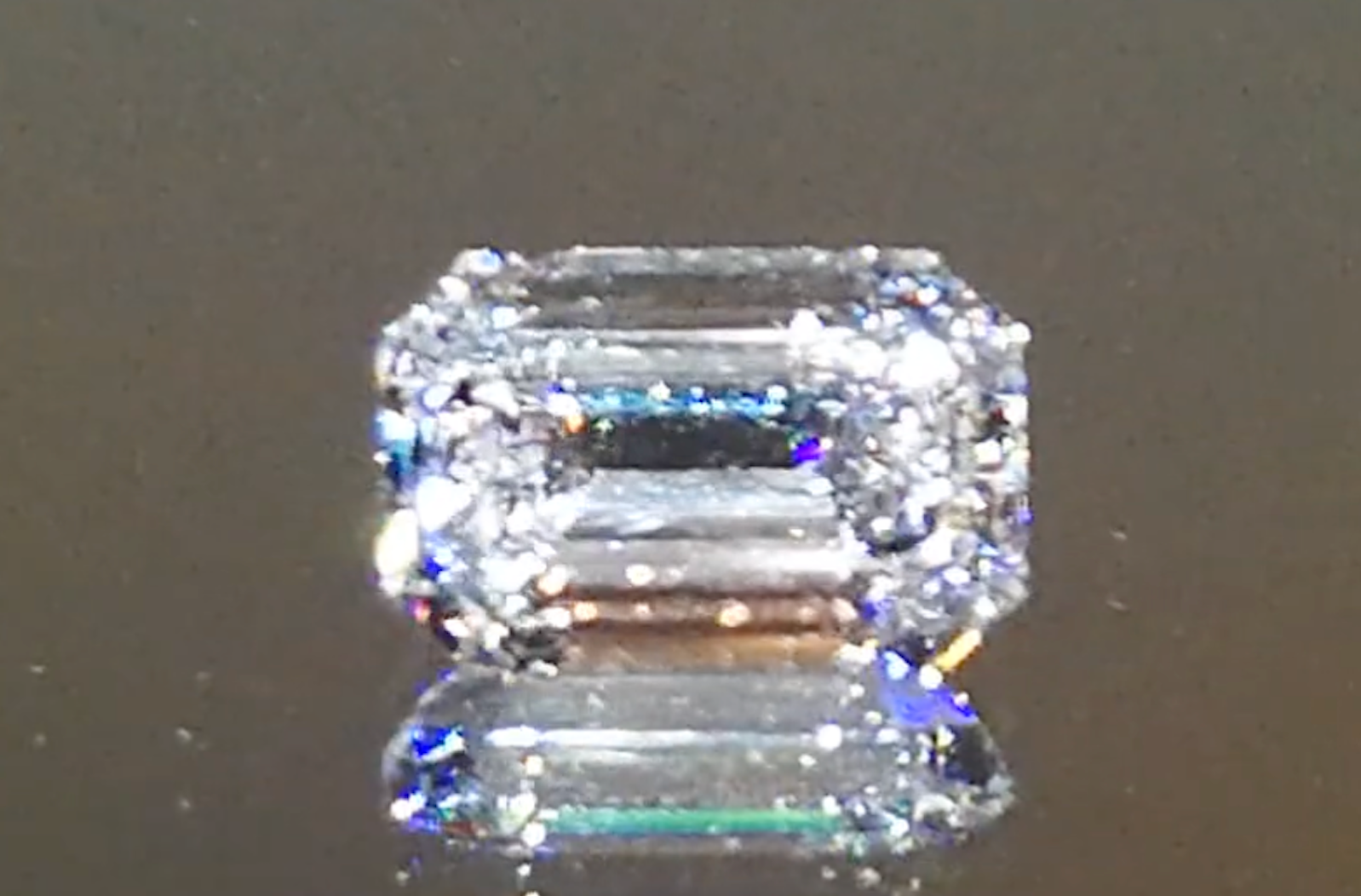 1.10ct D Flawless Golkonda Diamant Ring mit D Flawless Diamanten, eingefasst in 18 Karat Gelbgold