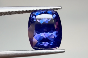4.72ct Nicht erhitzter GIA bläulicher Kaschmir Saphir Ring mit D Flawless Diamanten, eingefasst in 18 Karat Gelbgold