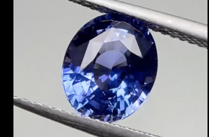 4.07ct nicht erhitzter kornblumenblauer Ceylon Saphir Ring mit D Flawless Diamanten, eingefasst in 18 Karat Weissgold