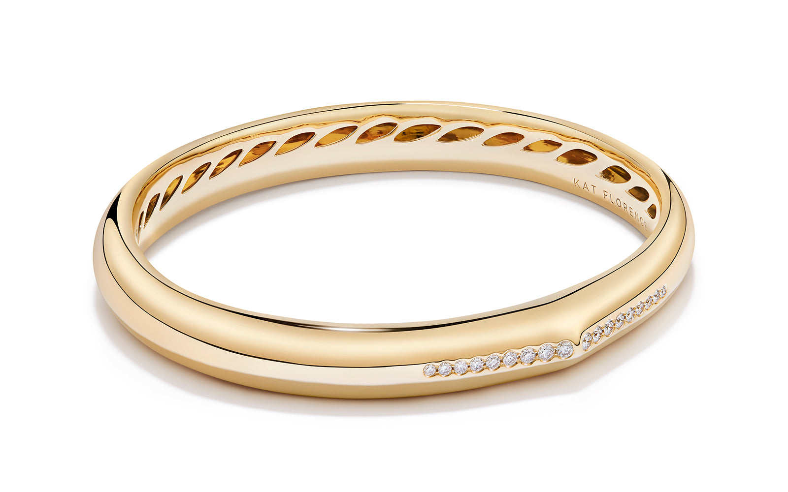 Elliptical 0.37ct D Flawless Diamanten Armreif eingefasst in 18 Karat Gelbgold