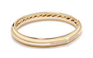 Elliptical 0.37ct D Flawless Diamanten Armreif eingefasst in 18 Karat Gelbgold