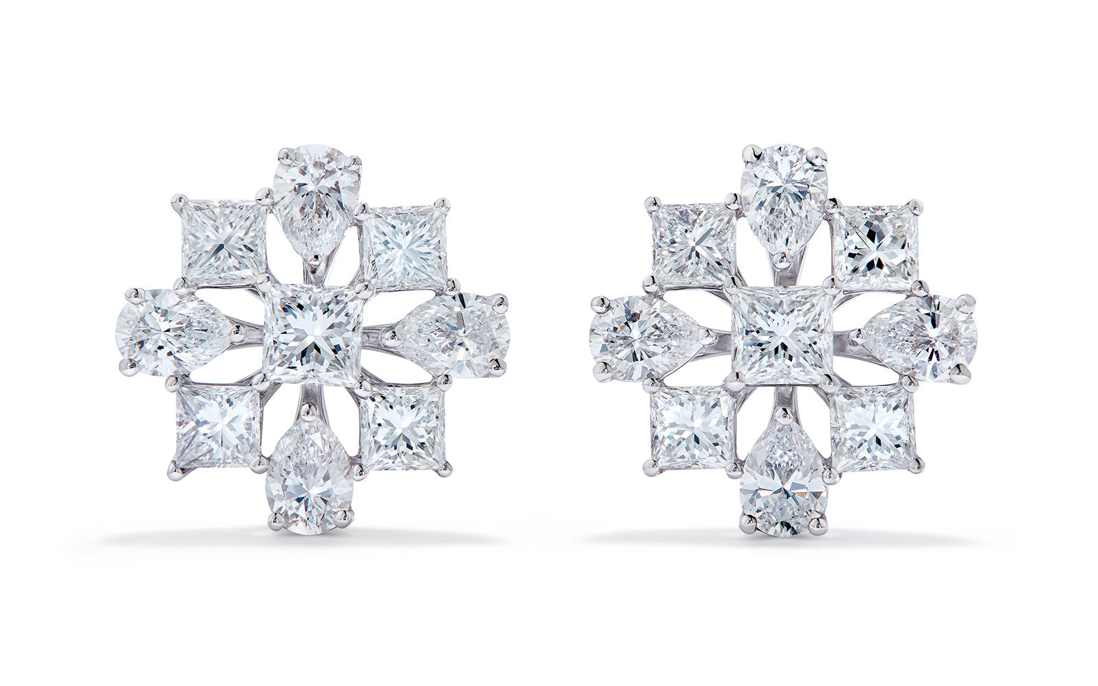 2.70ct D Flawless Diamanten Ohrringe eingefasst in 18 Karat Weissgold