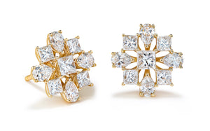 2.70ct D Flawless Diamanten Ohrringe eingefasst in 18 Karat Gelbgold