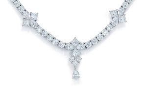 18.79ct D Flawless Diamanten Halskette eingefasst in 18 Karat Weissgold
