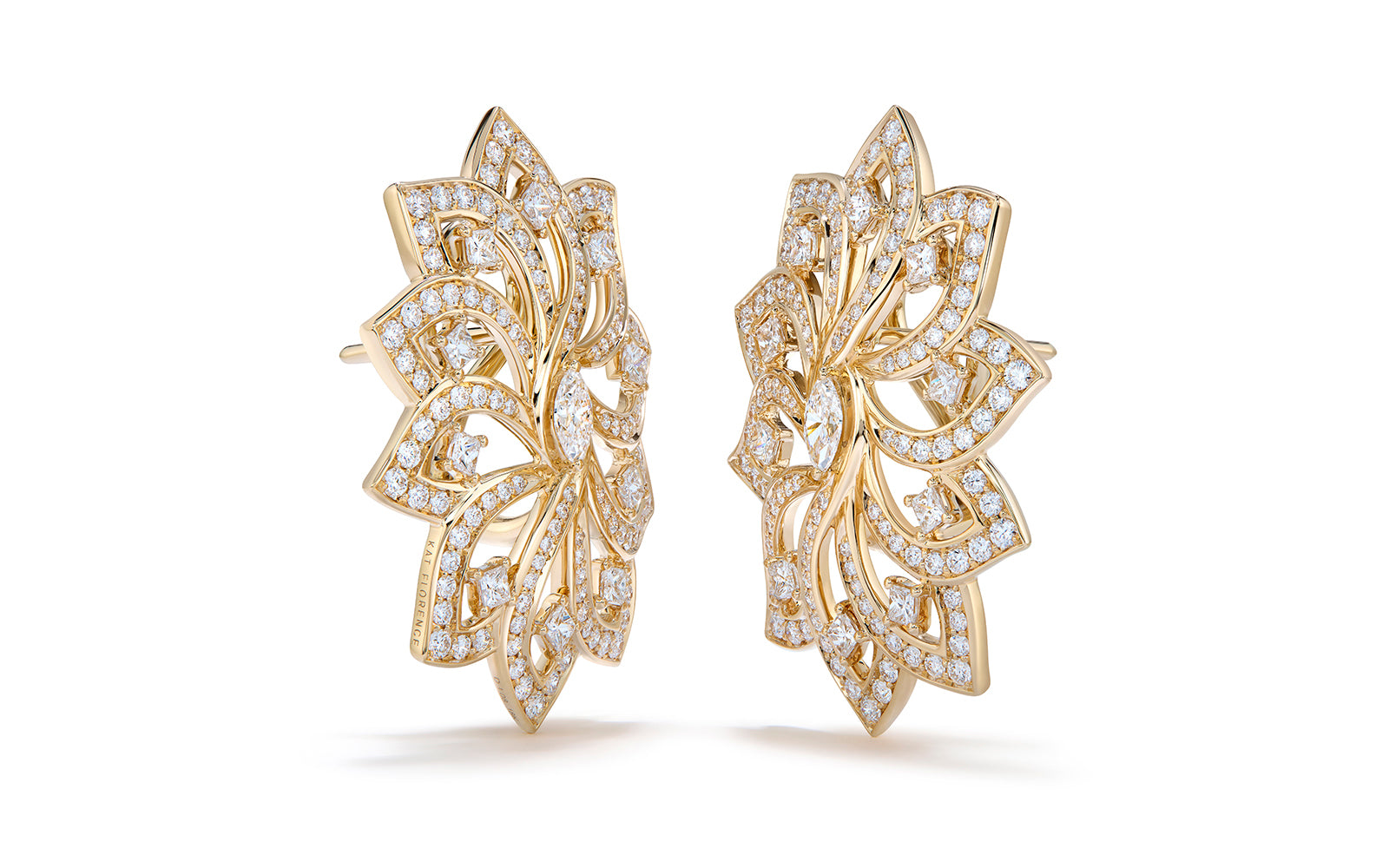 2.16ct D Flawless Diamanten Ohrringe eingefasst in 18 Karat Gelbgold