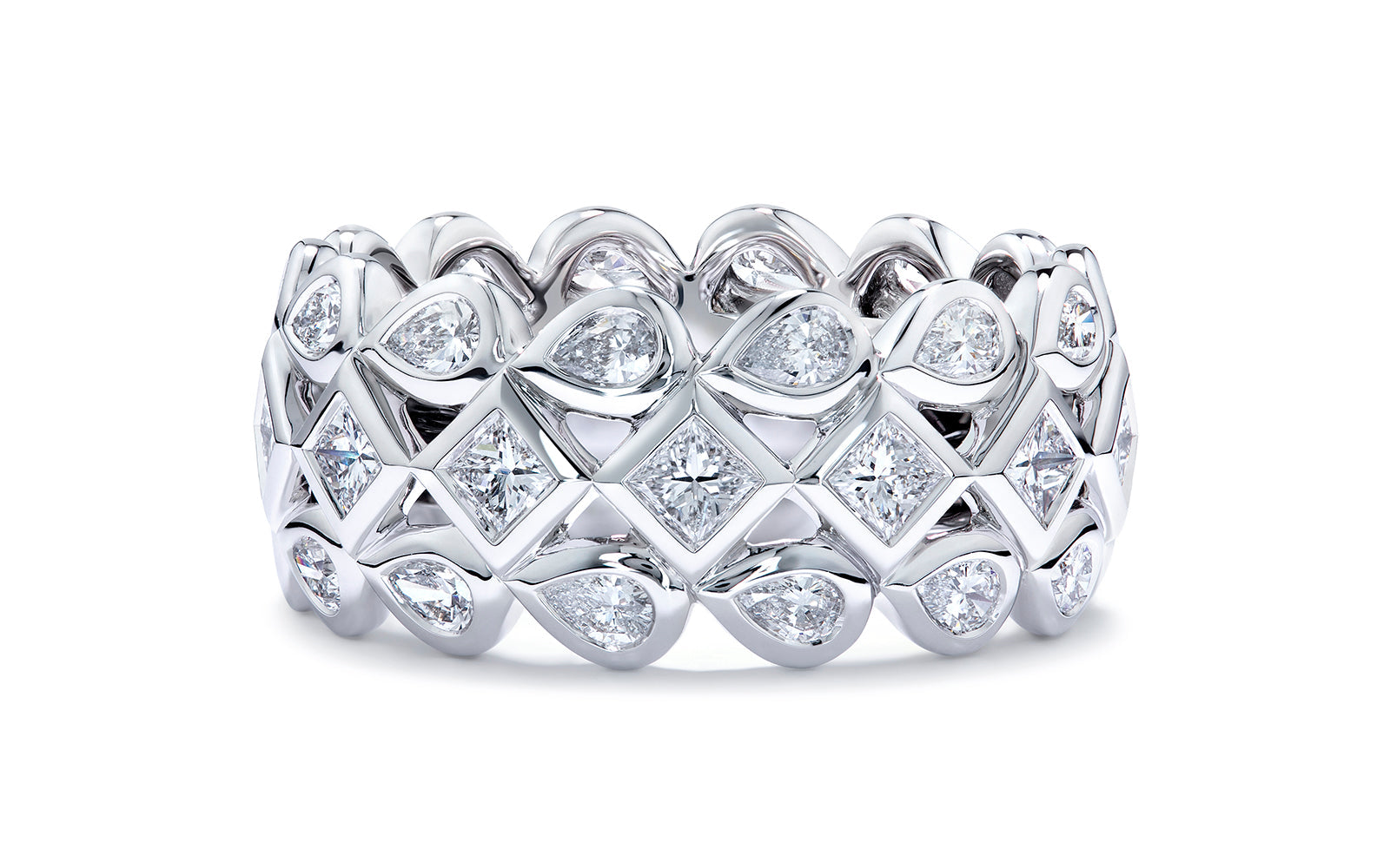 The Princess Pear 2.83ct D Flawless Diamanten Ring eingefasst in 18 Karat Weissgold