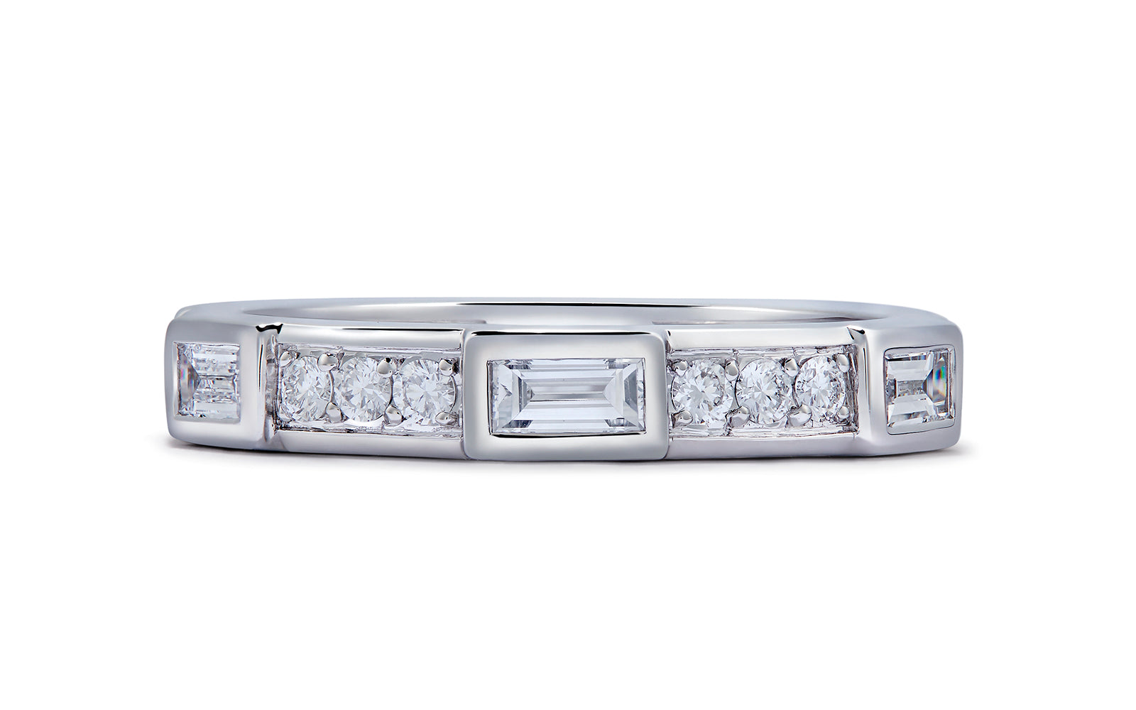 The Classic 0.97ct D Flawless Diamanten Ring eingefasst in 18 Karat Weissgold