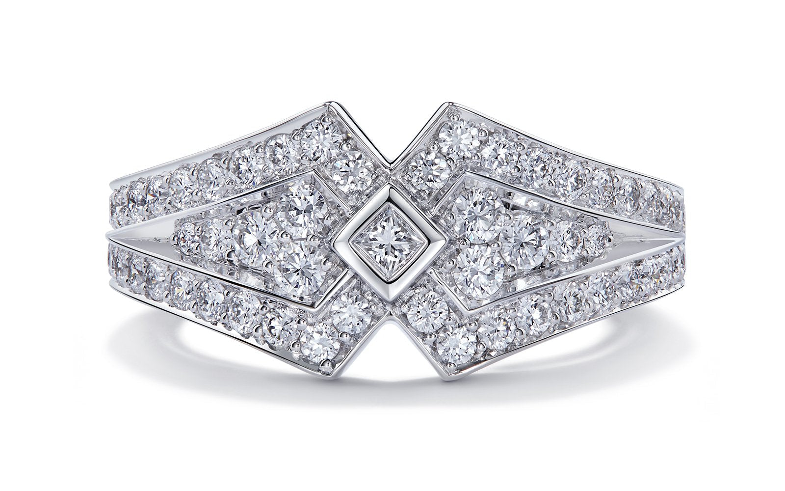 0.94ct ct D Flawless Diamanten Ring, eingefasst in Platin